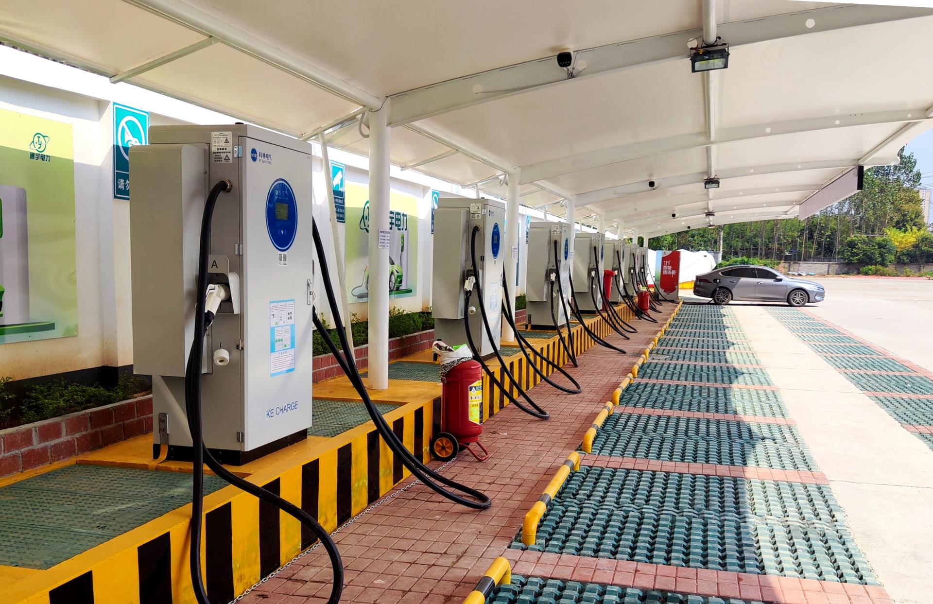 mg冰球突破·豪华版(试玩)官网首页