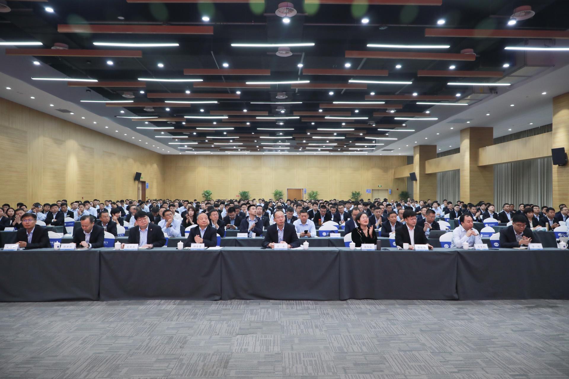 mg冰球突破·豪华版(试玩)官网首页