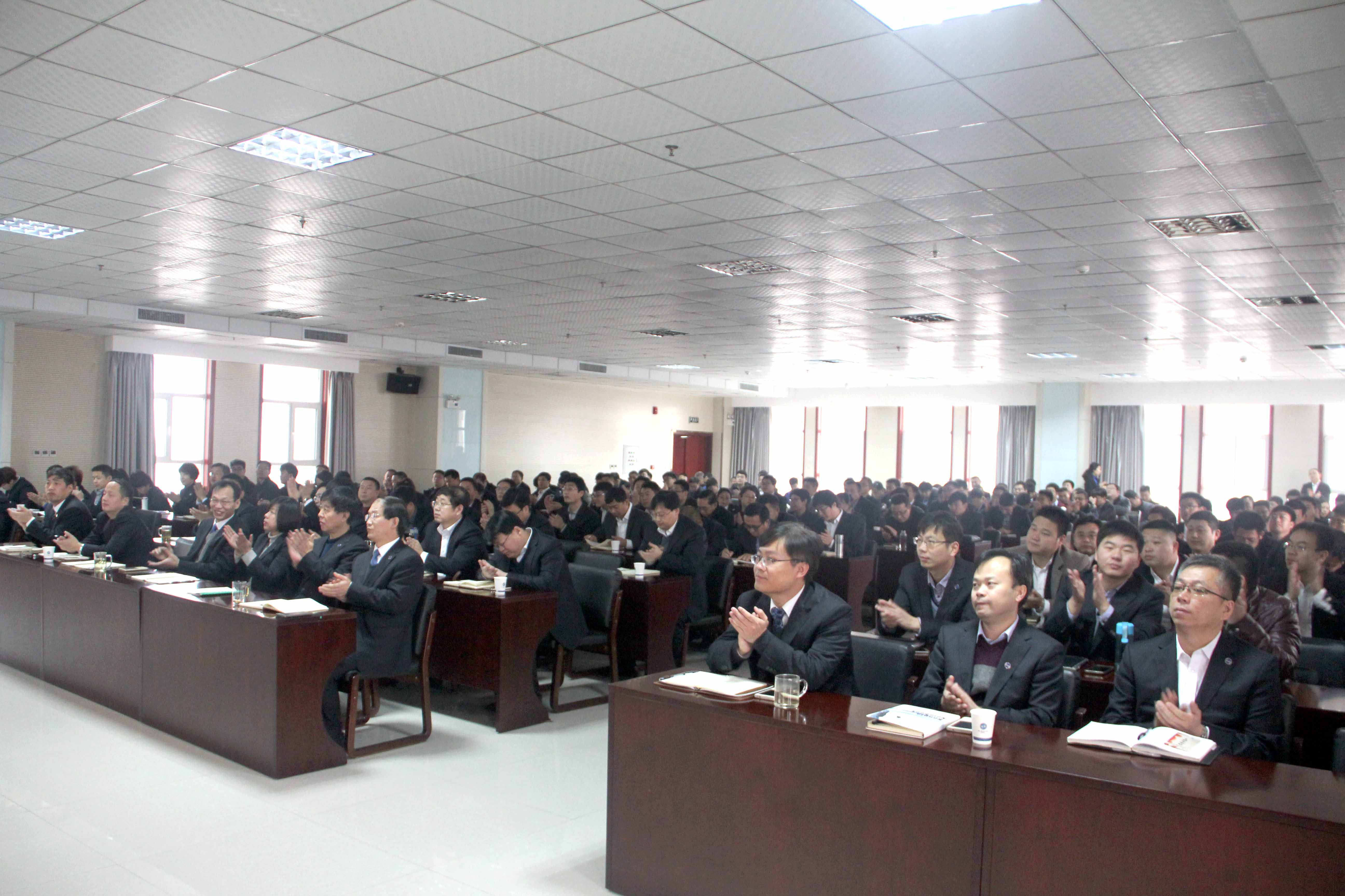 mg冰球突破·豪华版(试玩)官网首页