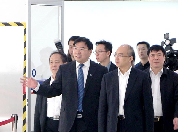 mg冰球突破·豪华版(试玩)官网首页