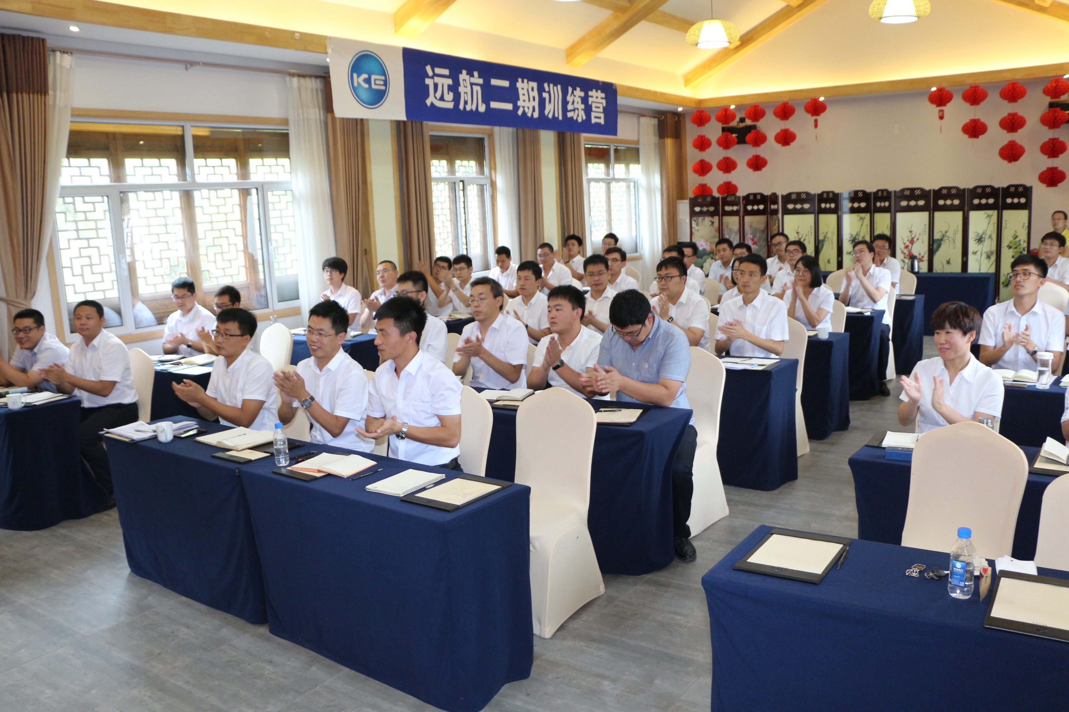 mg冰球突破·豪华版(试玩)官网首页