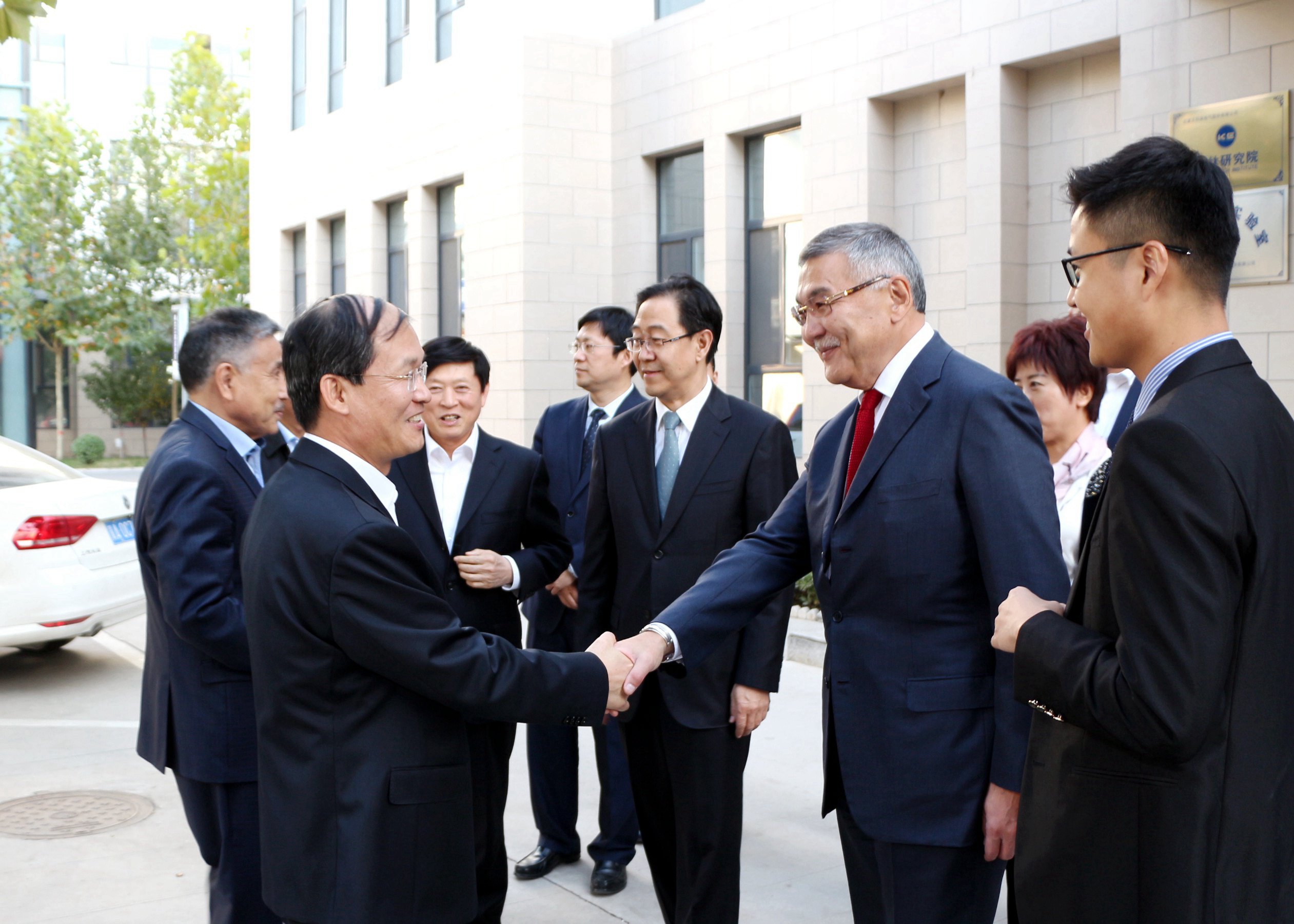 mg冰球突破·豪华版(试玩)官网首页